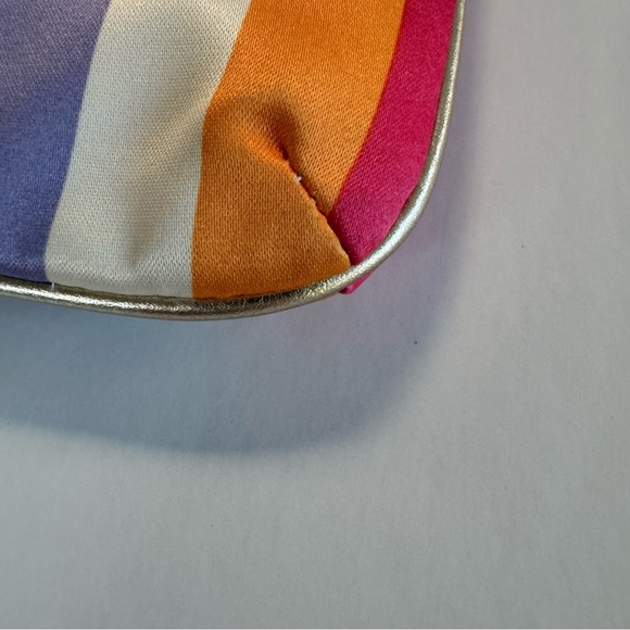 Coach Julia Legacy Stripe Wristlet Special Edition NWOT - Picture 4 of 10